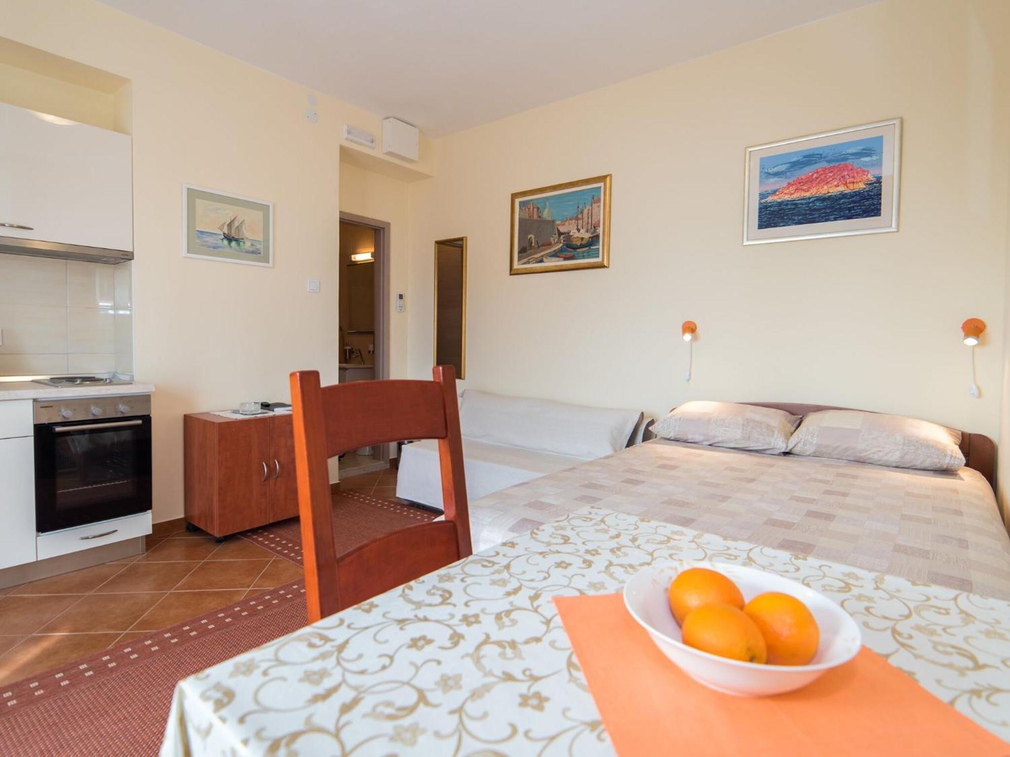 Pulastar - Studio Apartment With Terrace Dubrovnik Eksteriør billede